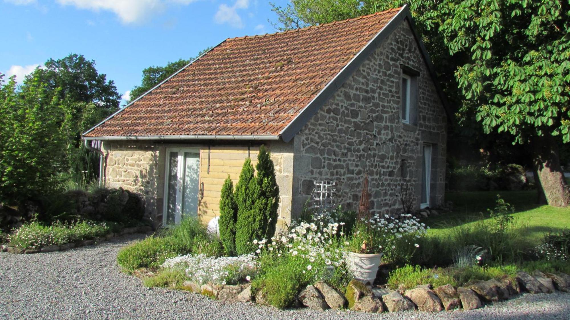 Hotel Domaine De La Jarrige Saint-Vaury Zimmer foto
